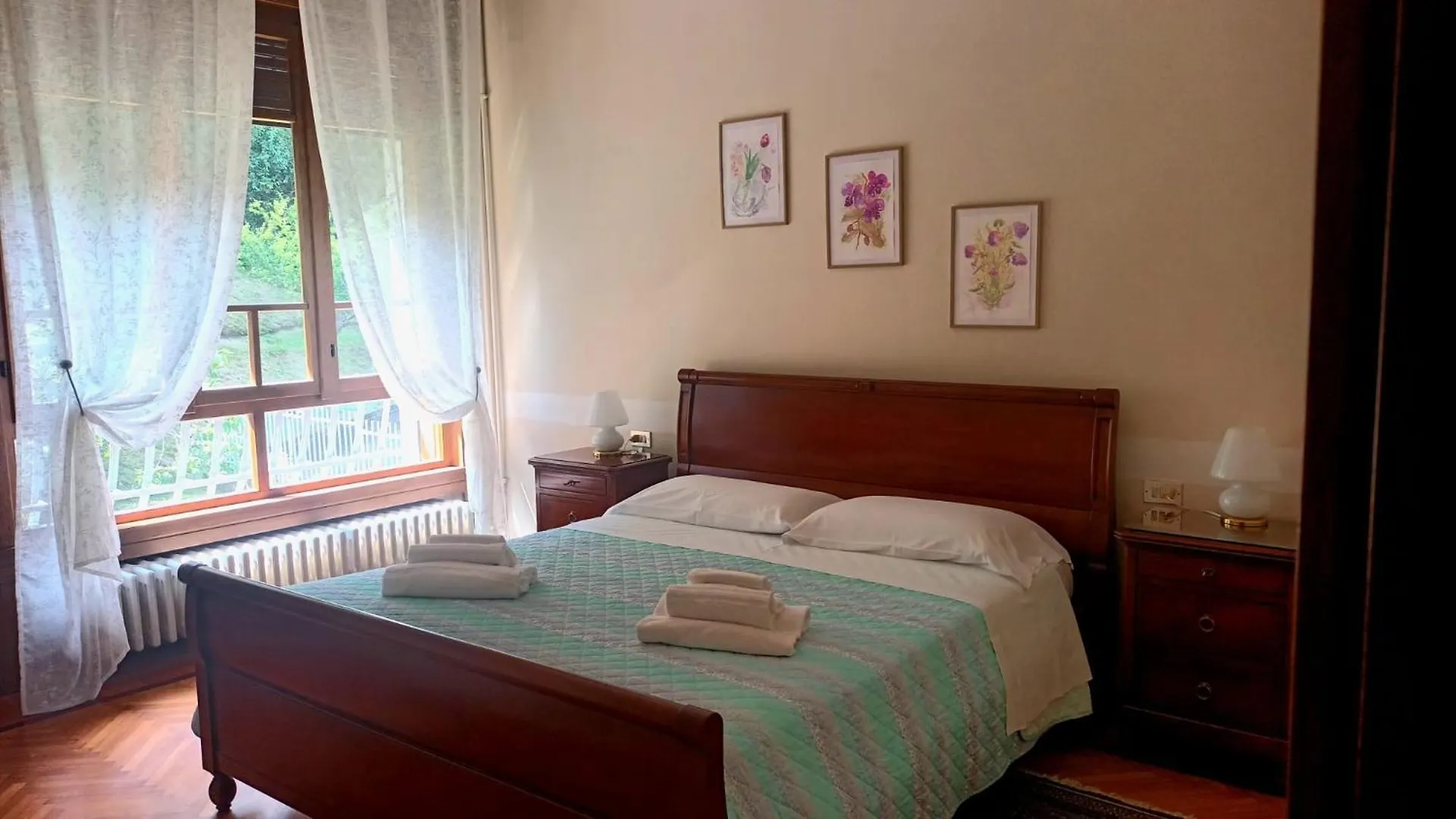 Villa Rosetta Tra Lago E Monti Pescate Italy